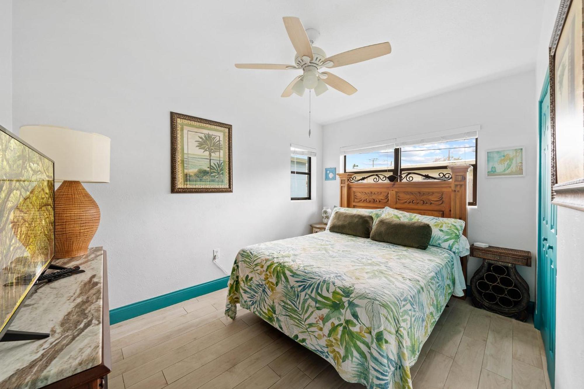 Uptown Cottage - Walk To The Beach And Restaurants Какао-Бич Экстерьер фото